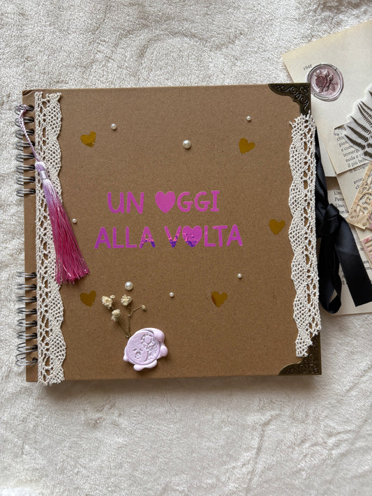 Scrapbooking kit - Un oggi alla volta✏️
